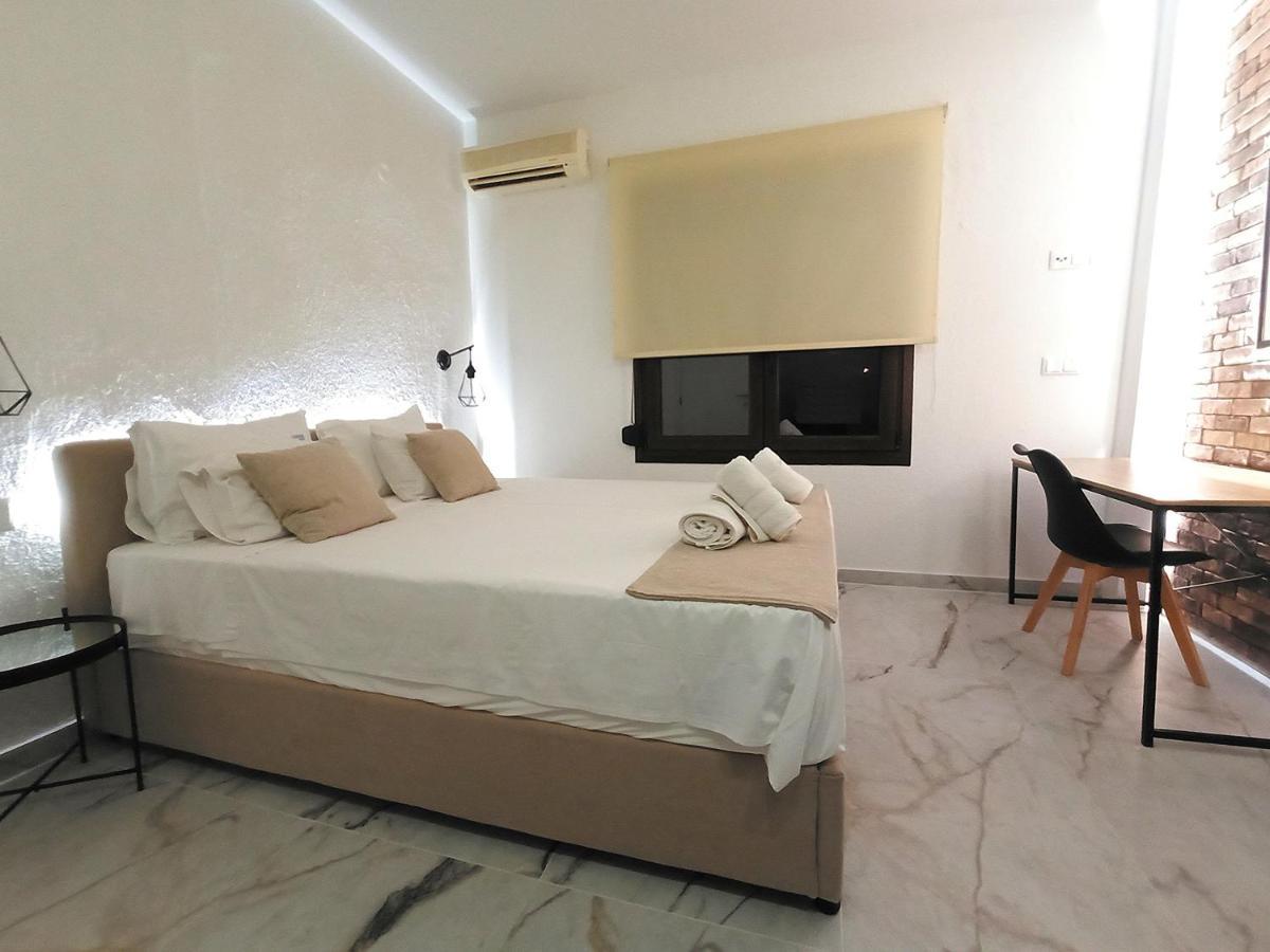 Salonikiou Beach Apartments Akti Salonikiou エクステリア 写真