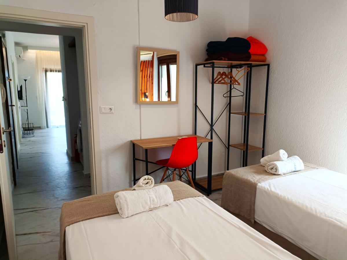 Salonikiou Beach Apartments Akti Salonikiou エクステリア 写真